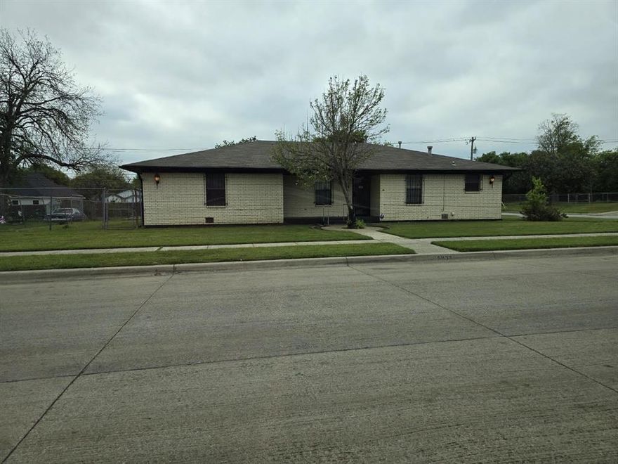 Older home with great potential in a highly convenient location near I-30, I-20, the Cultural District, and major shopping. Features a traditional layout and solid structure, ready for updates and personal touches. Ideal for investors or buyers seeking a project. Home is sold as-is; seller will make no repairs. No survey available buyer to purchase new one if needed.  Buyer or buyer's agent to verify all information.