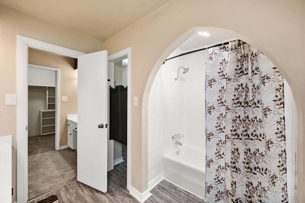 Irwin Keasler Dev Red Bird 06 - Residential Lease