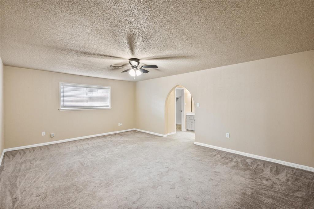 Irwin Keasler Dev Red Bird 06 - Residential Lease