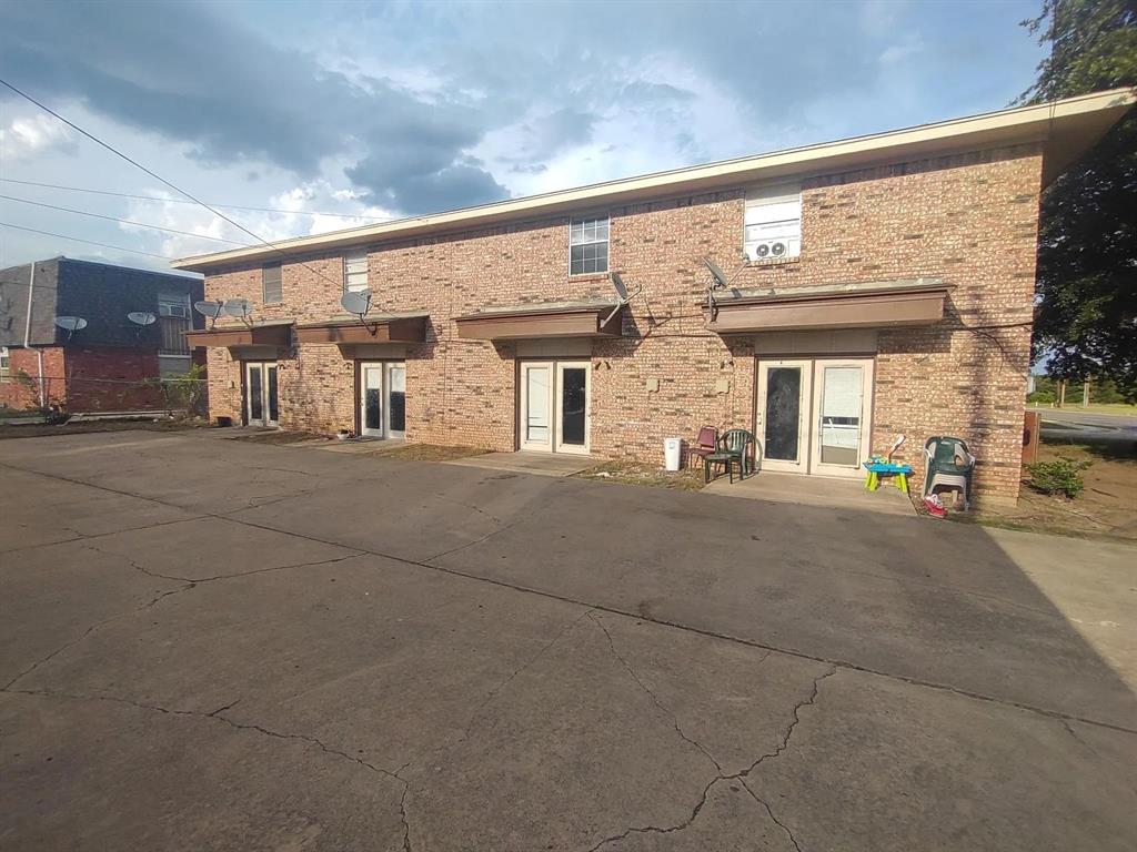 Hallmark Add - Residential Lease