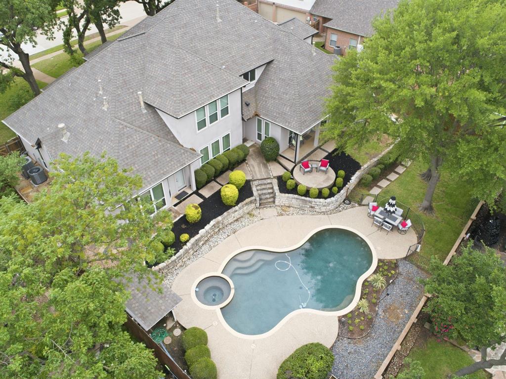 2002 Reynolds Drive