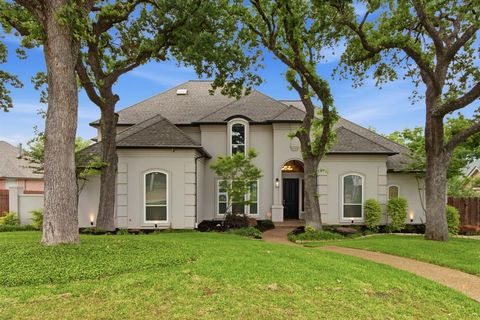 Photo of 2002 Reynolds Drive, Colleyville, TX 76034 (MLS # 21249966)