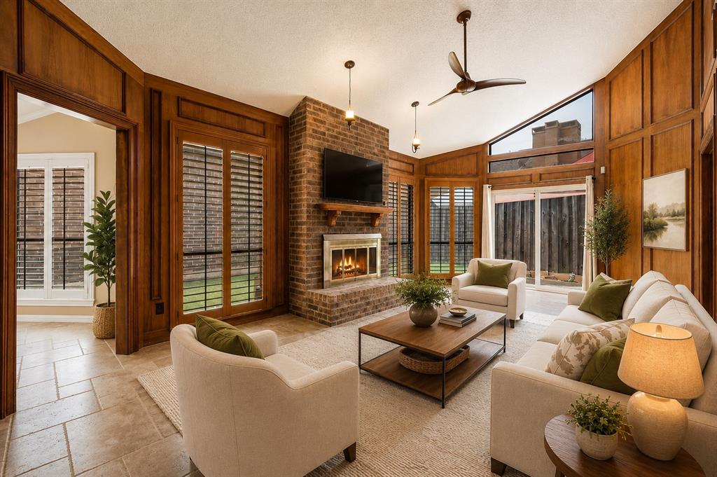 3202 Silent Oak