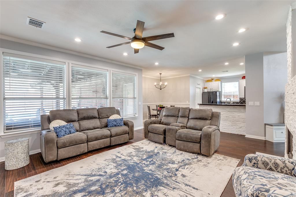 1217 Morrow Lane