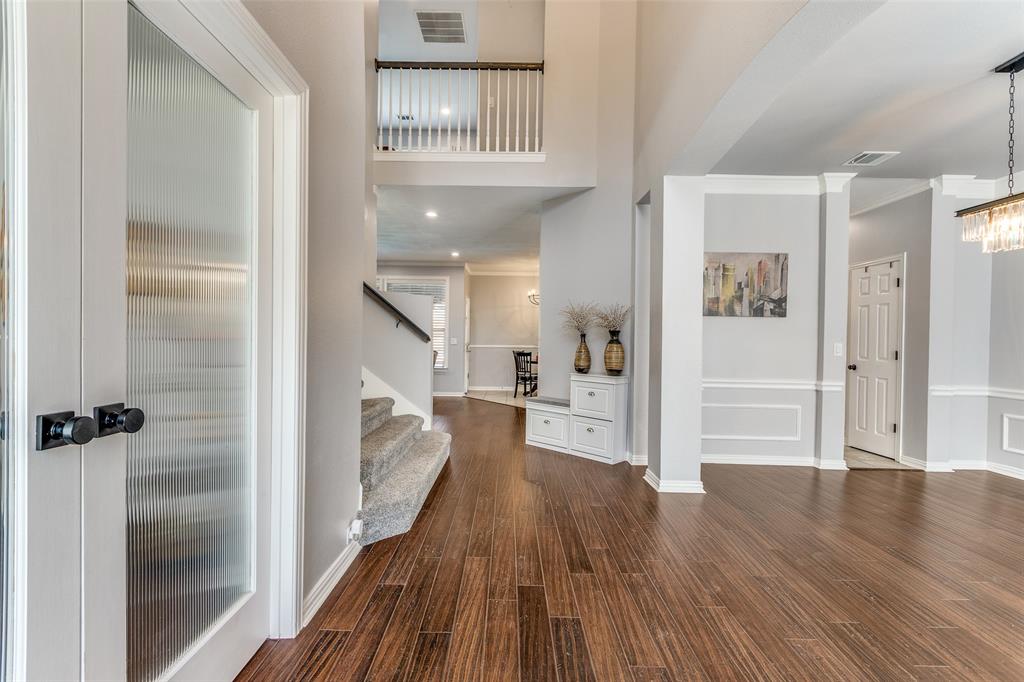 1217 Morrow Lane