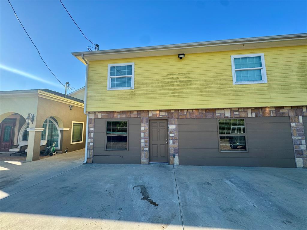 Ws Stewart - Residential Lease