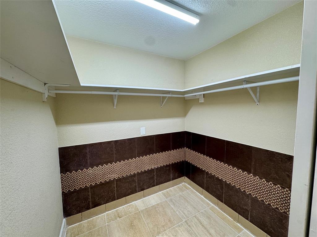 Ws Stewart - Residential Lease