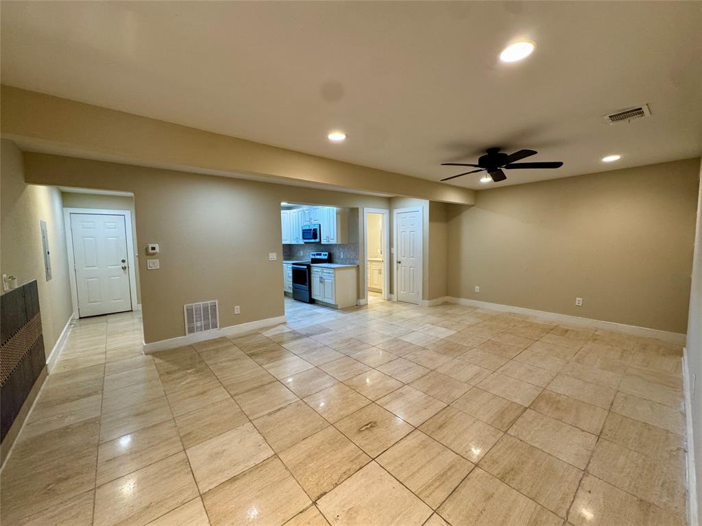 Ws Stewart - Residential Lease