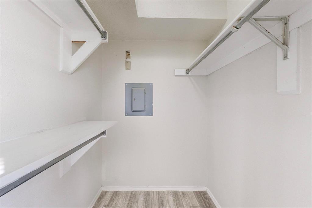 Royal Lane Highlands Condos - Residential Lease