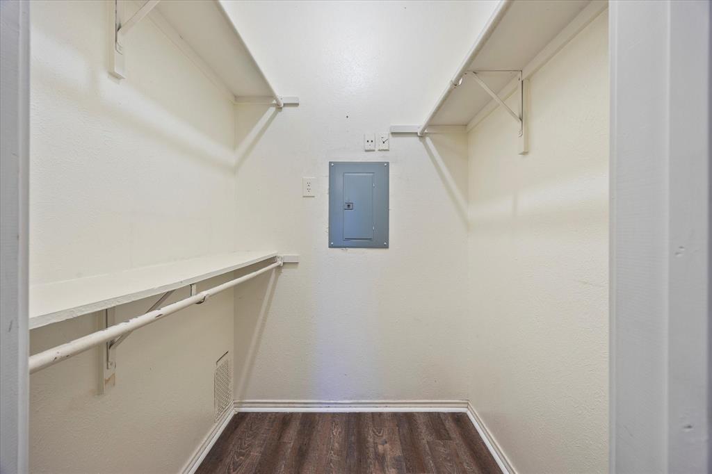 Faulkner Point 13-Windjammer - Residential