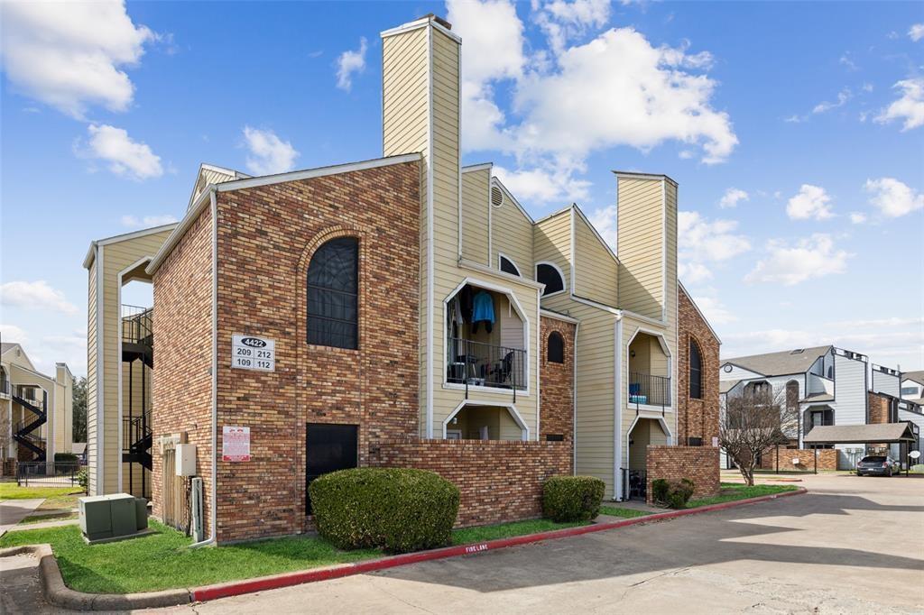 Faulkner Point 13-Windjammer - Residential