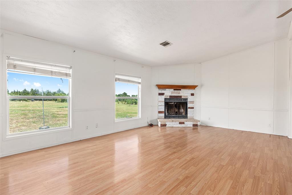 5706 County Road 1120