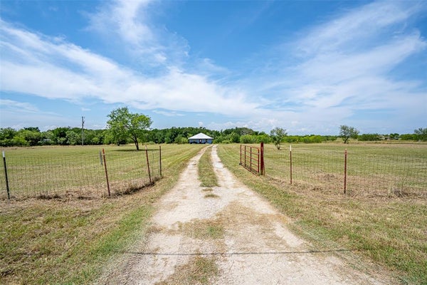 166 PRIVATE ROAD 1404, MORGAN, TX 76671 - Image 1de167310e276891adfbbe47427c00a3/2599121812