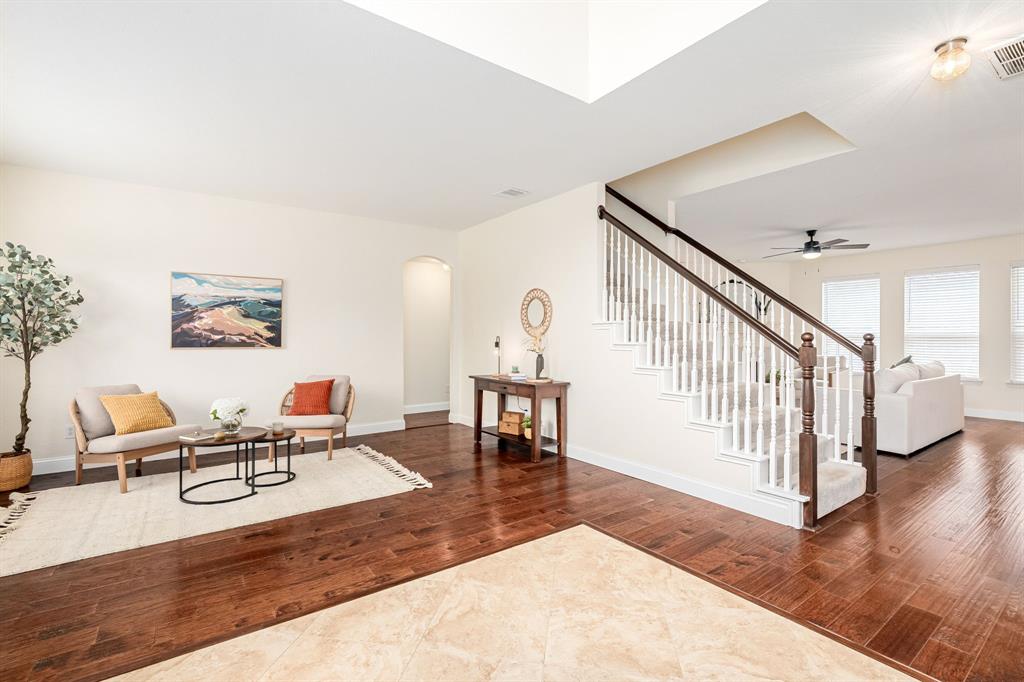 210 Windsong Way