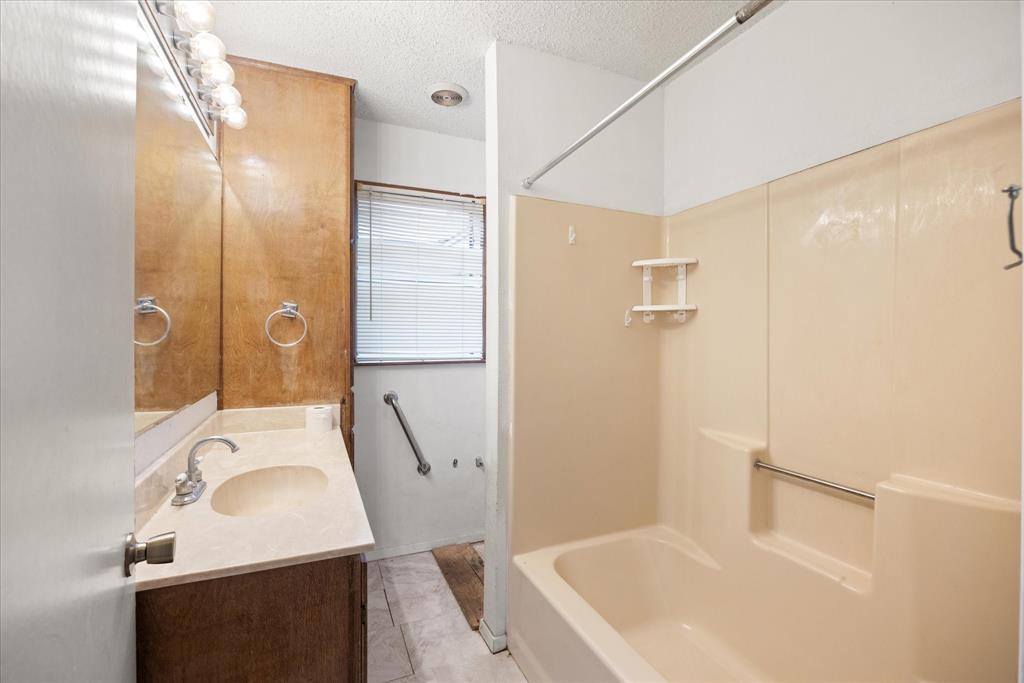 Peters - Residential