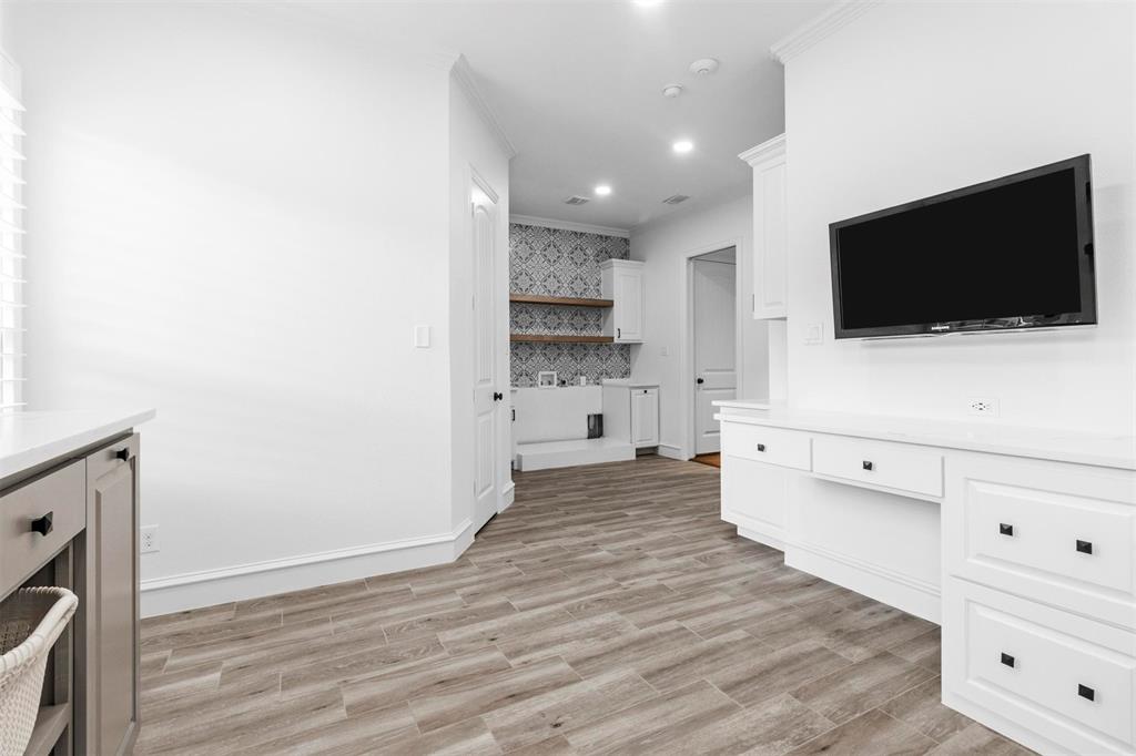 Manors At Waterford The - Residential