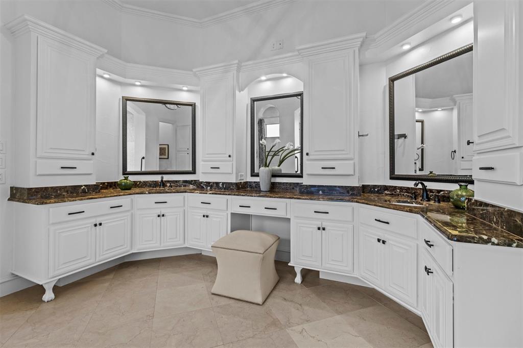 Manors At Waterford The - Residential