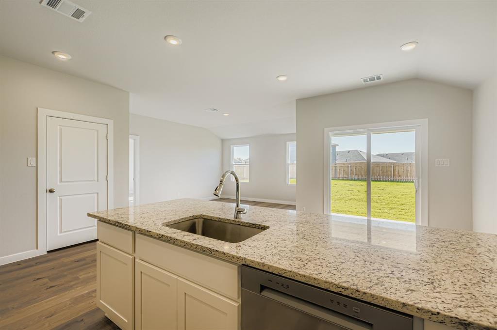 Middlefield Village - Residential