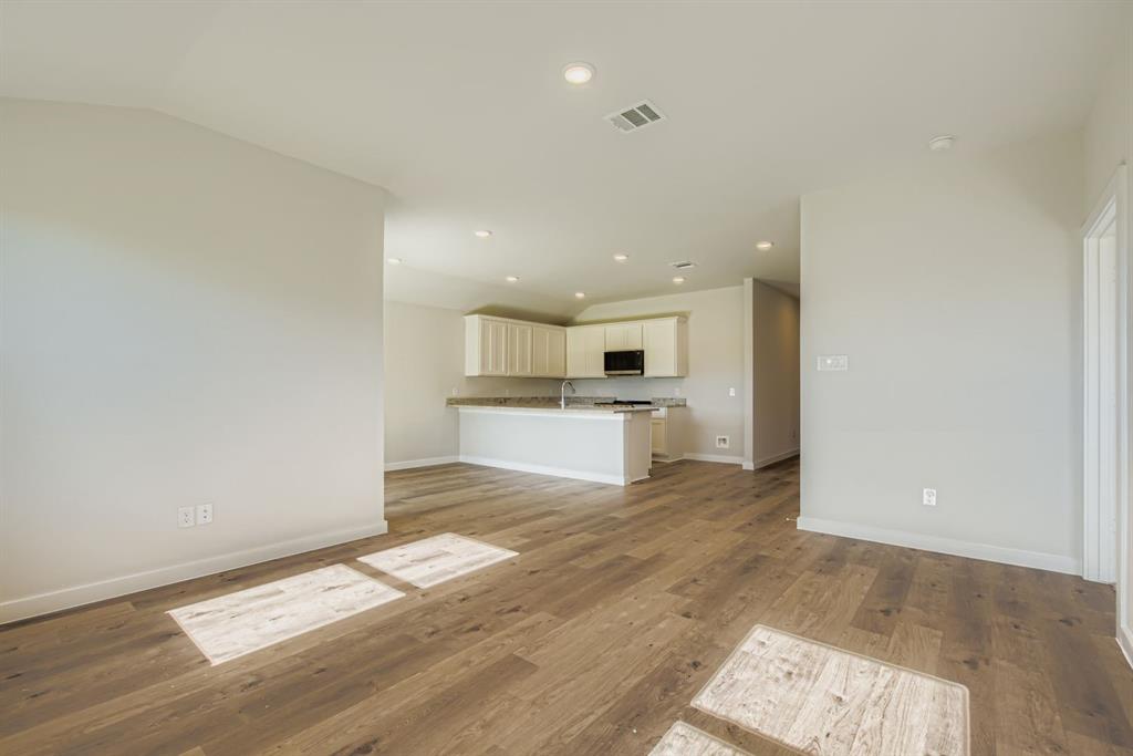 Middlefield Village - Residential