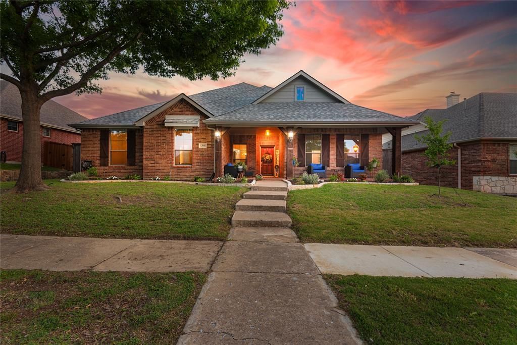 Photo of 1390 Gold Coast Drive, Rockwall, TX 75087 (MLS # 21238551)