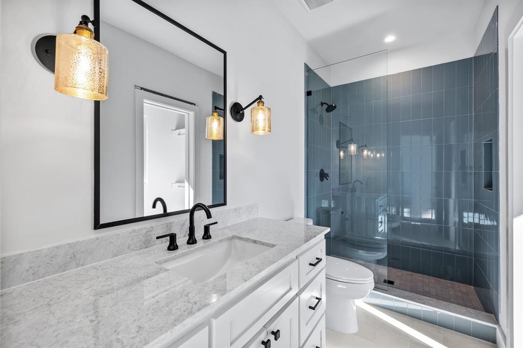 NORTH DAVILLA DRIVE ESTATES - Residential