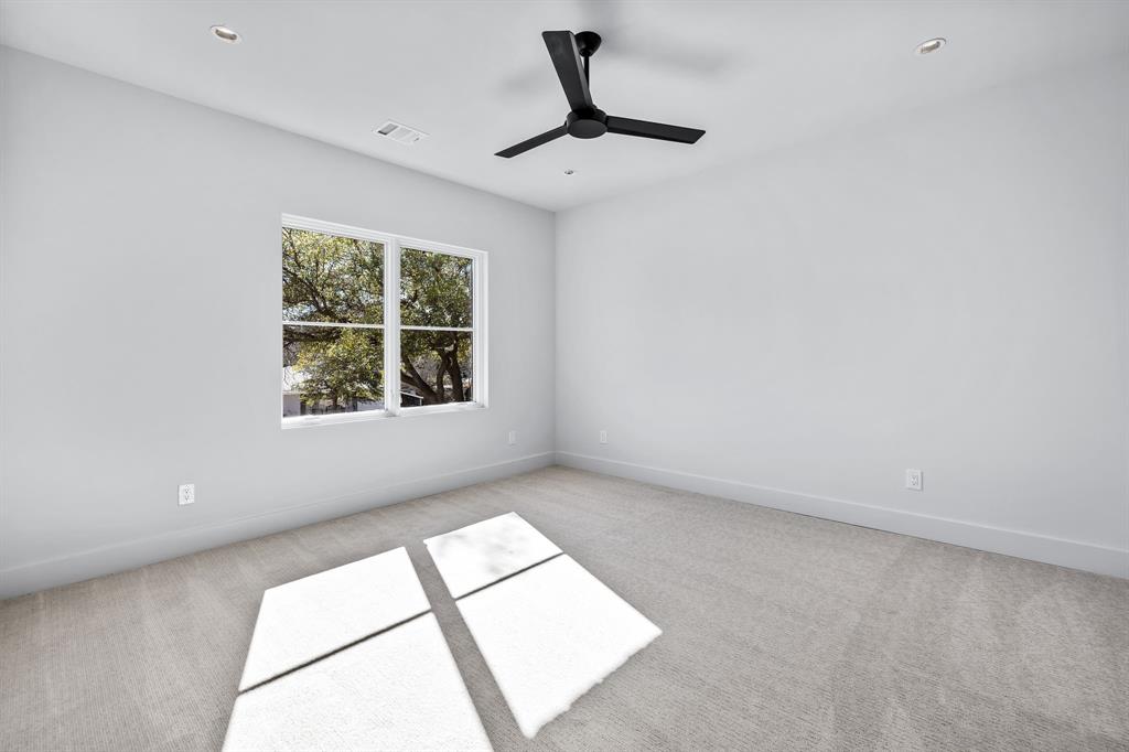 NORTH DAVILLA DRIVE ESTATES - Residential