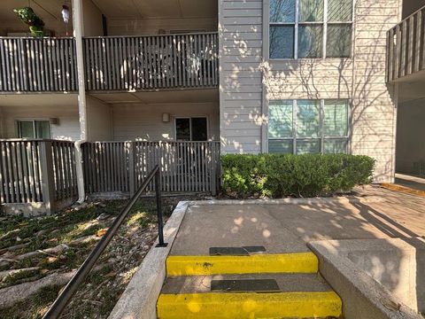 4859 Cedar Springs Road 150 Dallas TX 75219