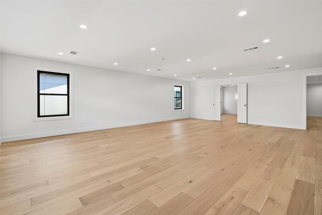 Lovers Lane Heights - Residential