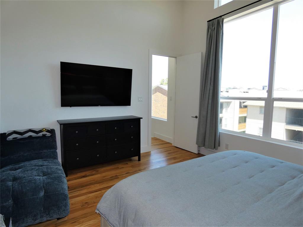 2317 Moser Condo - Residential Lease