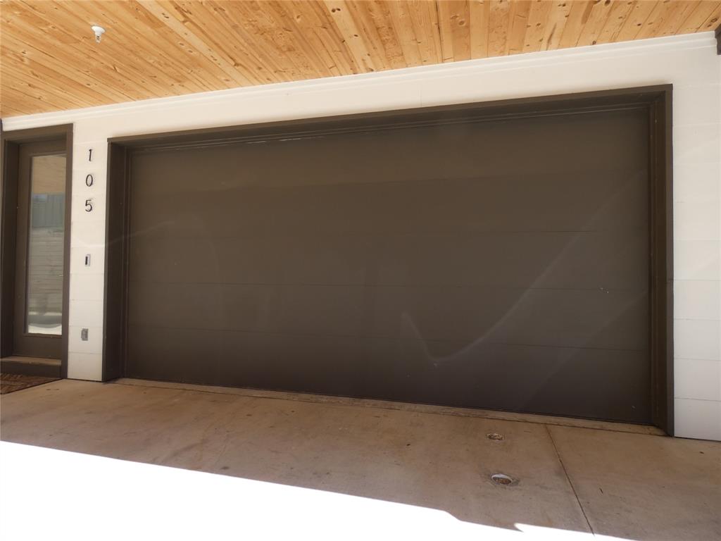 2317 Moser Condo - Residential Lease