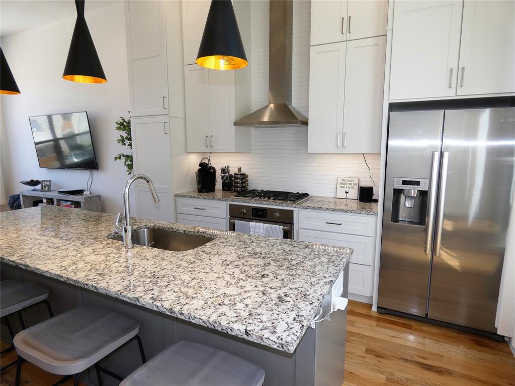 2317 Moser Condo - Residential Lease