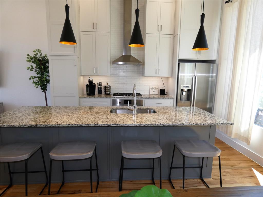 2317 Moser Condo - Residential Lease