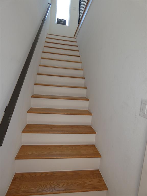 2317 Moser Condo - Residential Lease