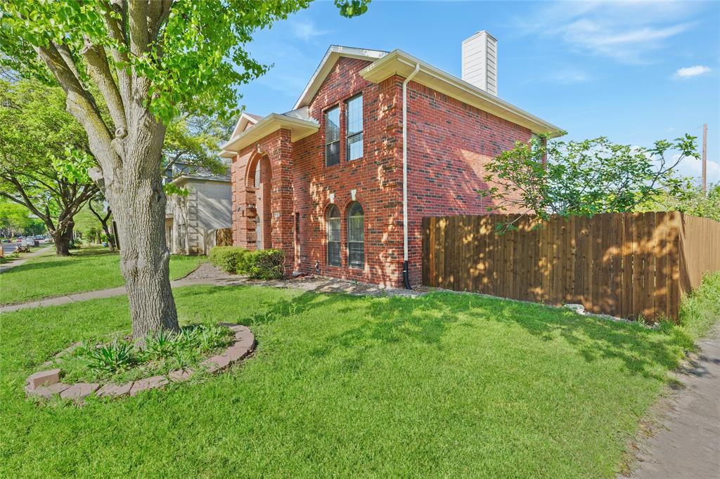 2102 Dana Drive