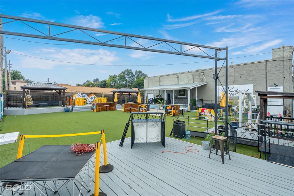 Howells Sub - Commercial Sale