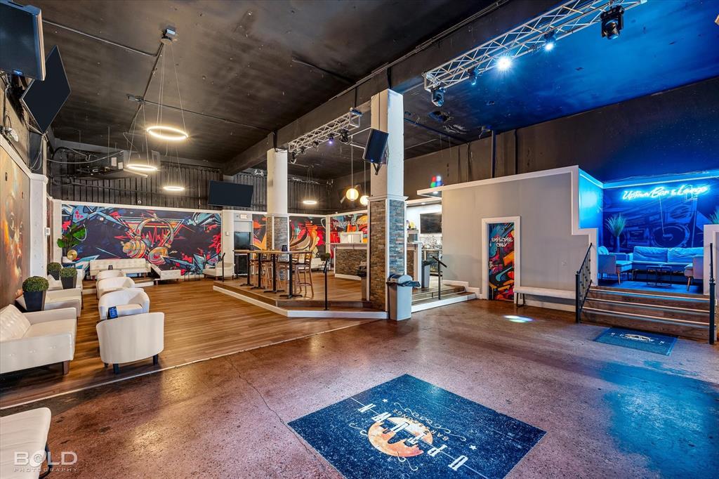 Howells Sub - Commercial Sale