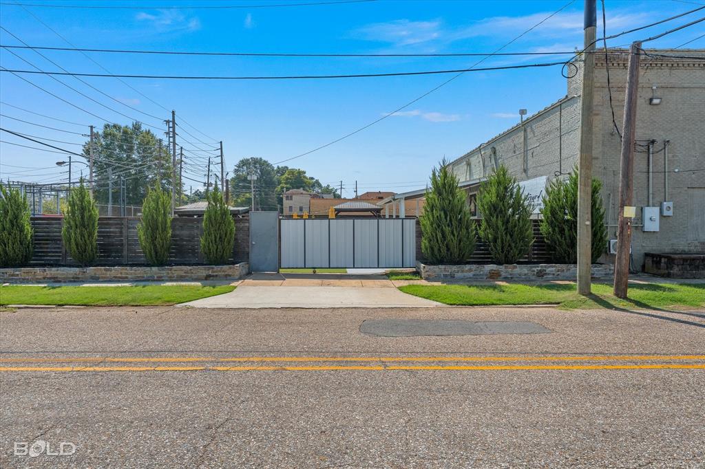 Howells Sub - Commercial Sale