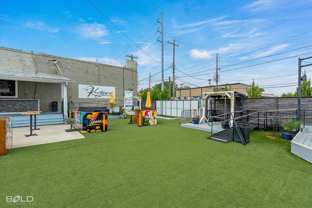 Howells Sub - Commercial Sale