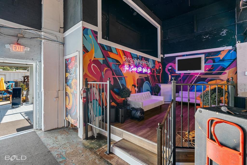 Howells Sub - Commercial Sale