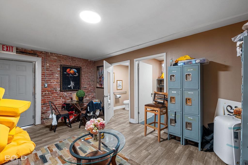 Howells Sub - Commercial Sale