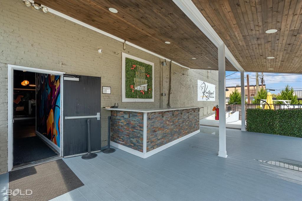 Howells Sub - Commercial Sale