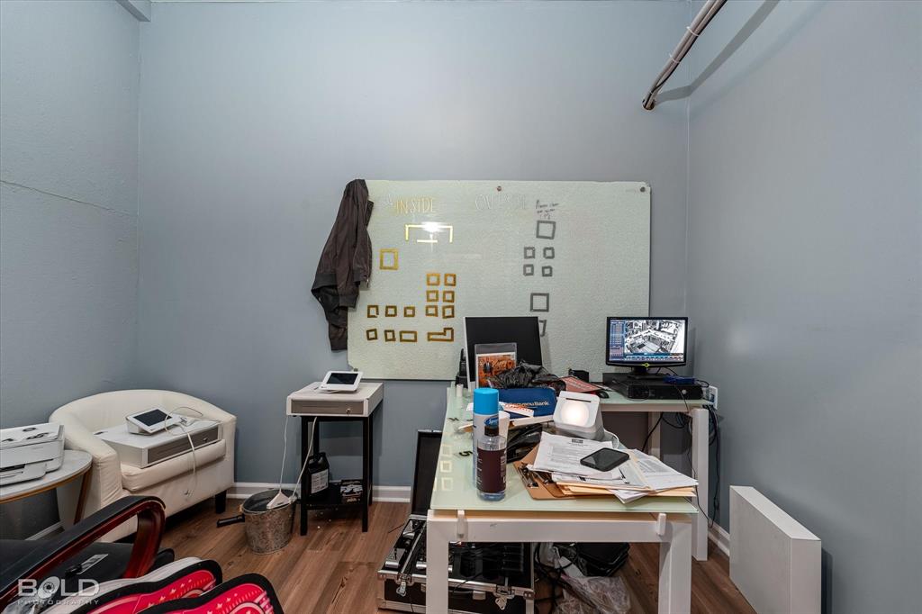 Howells Sub - Commercial Sale