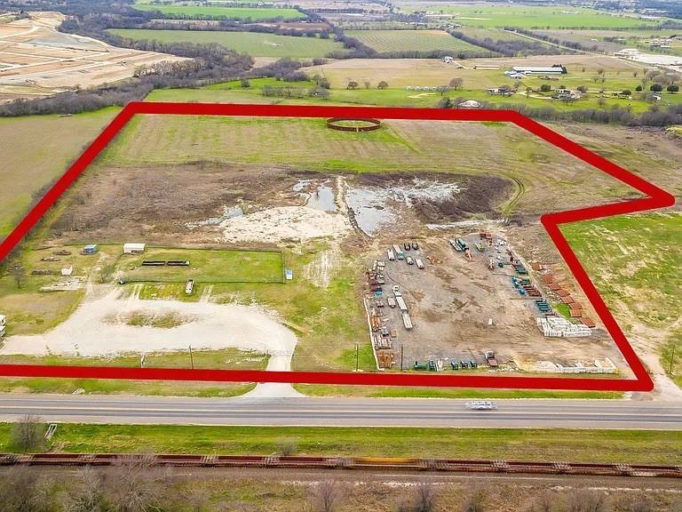 Ns Hazelton - Commercial Sale