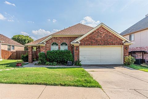 5504 Thornberry Drive Fort Worth TX 76137