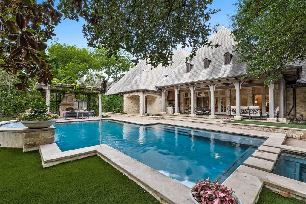 Glen Abbey - Residential