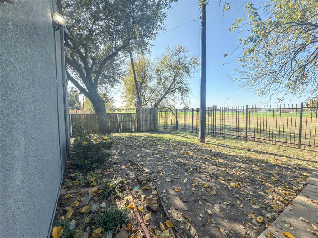 Trinity Meadows Condos - Residential Lease