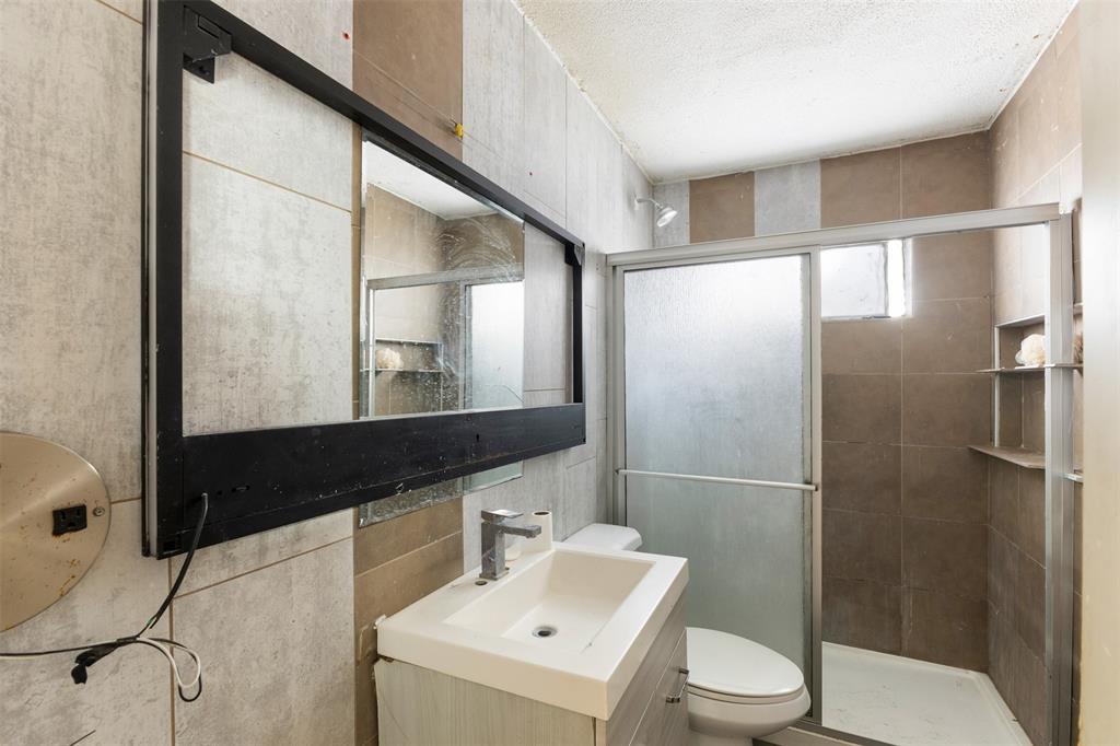 Casa View Heights 18 02 - Residential