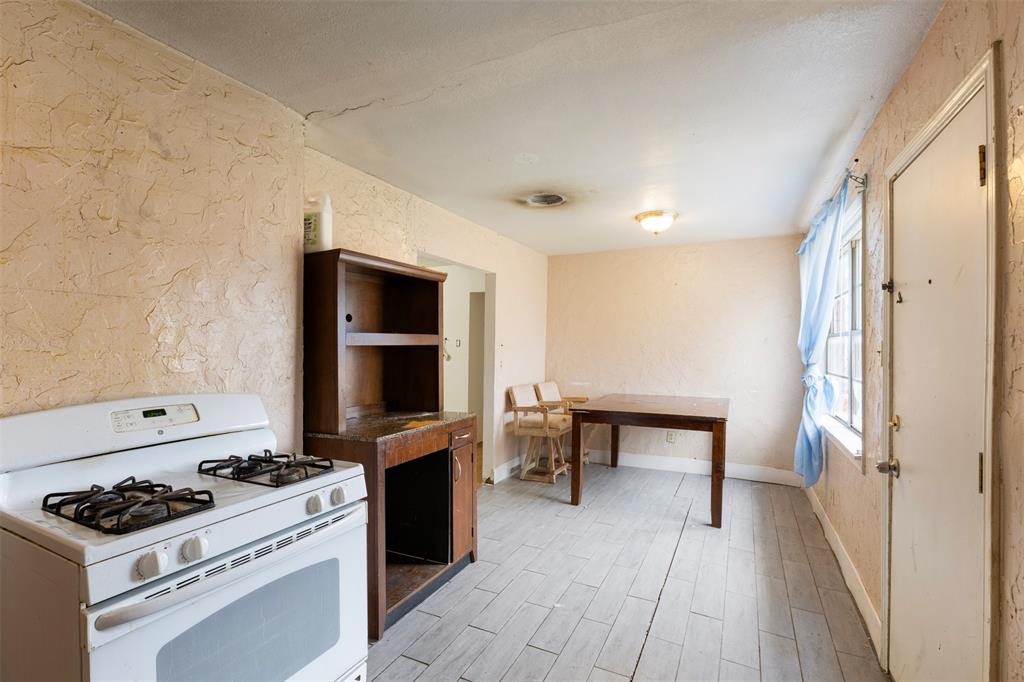 Casa View Heights 18 02 - Residential