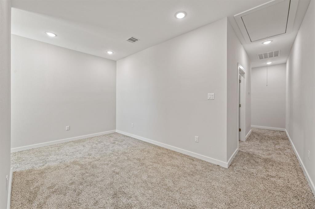 TARLETON CROSSINGS - Commercial Sale