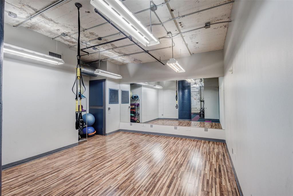 Soco Urban Loft Condo - Residential